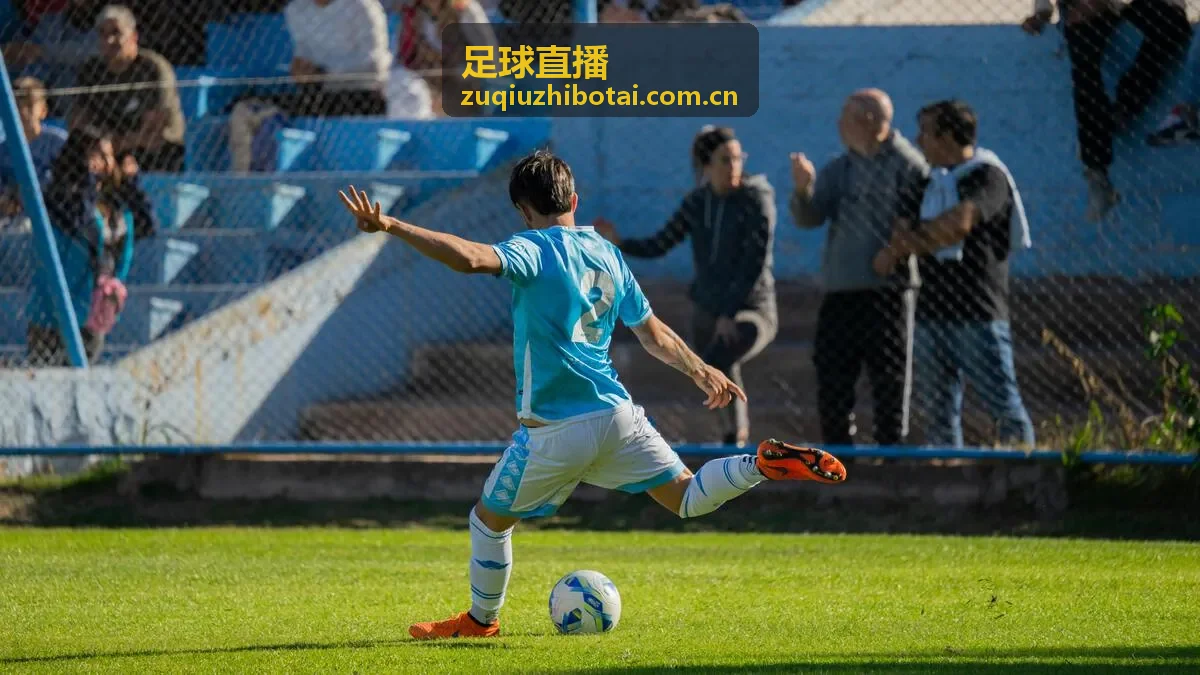 欧联杯决赛足球直播回放全场录像